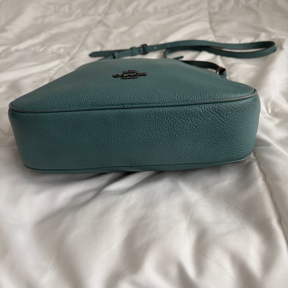 Coach Chaise Crossbody in Polished Pebble Leather Marine Classic Luxury - Picture 3 of 13